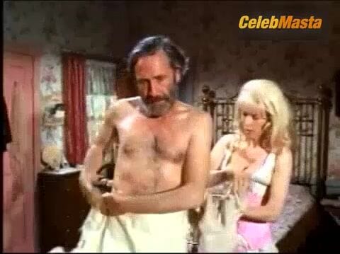 Stella Stevens' Sexy Scene in The Ballad Of Cable Hogue