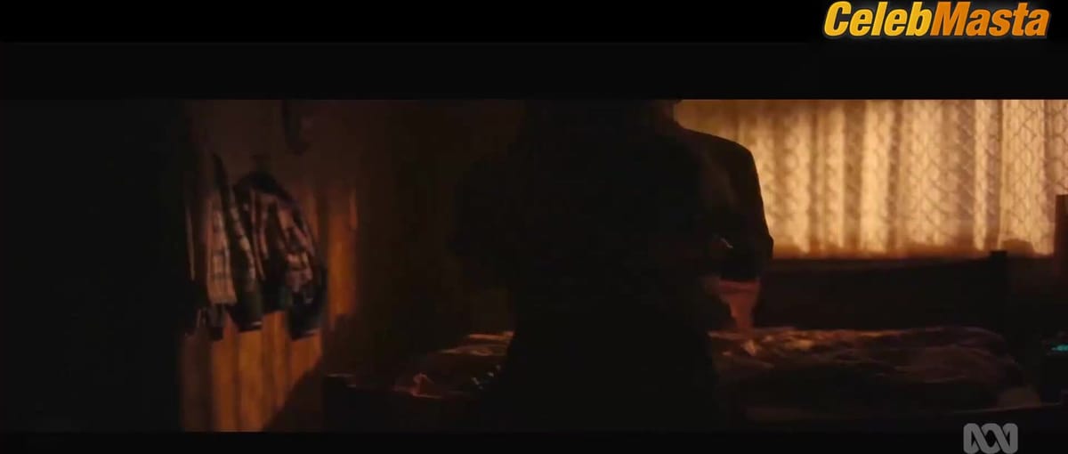 Liv Hewson Tits Scene from Treasure & Dirt