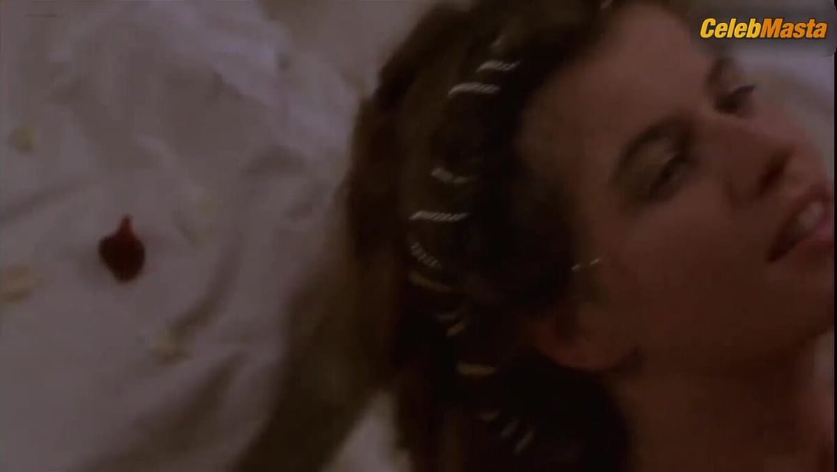 Irene Jacob's Ass, Tits Scene in Othello