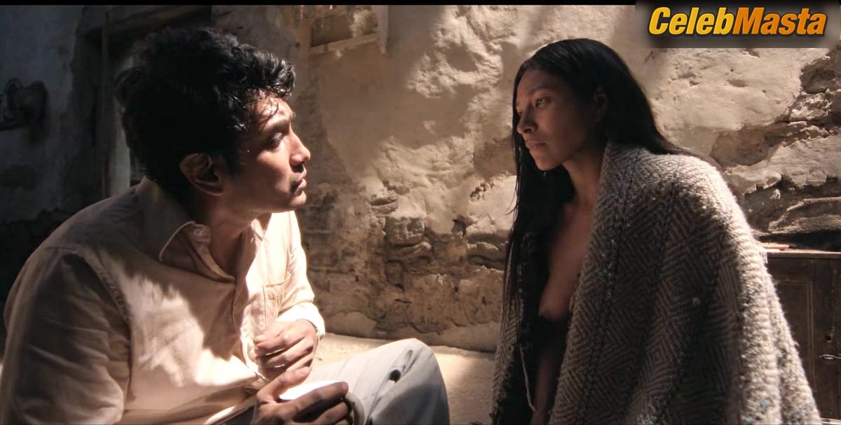 Yoshira Escarrega's Butt, Breasts Scene in Pedro Paramo