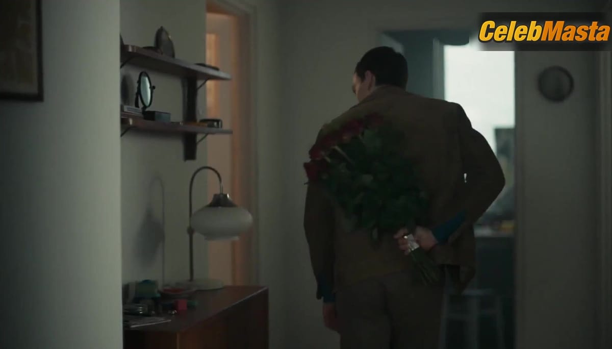 Michalina Olszanska's Booty Scene with Unknown Man in Kulej. All That Glitters Isnt Gold