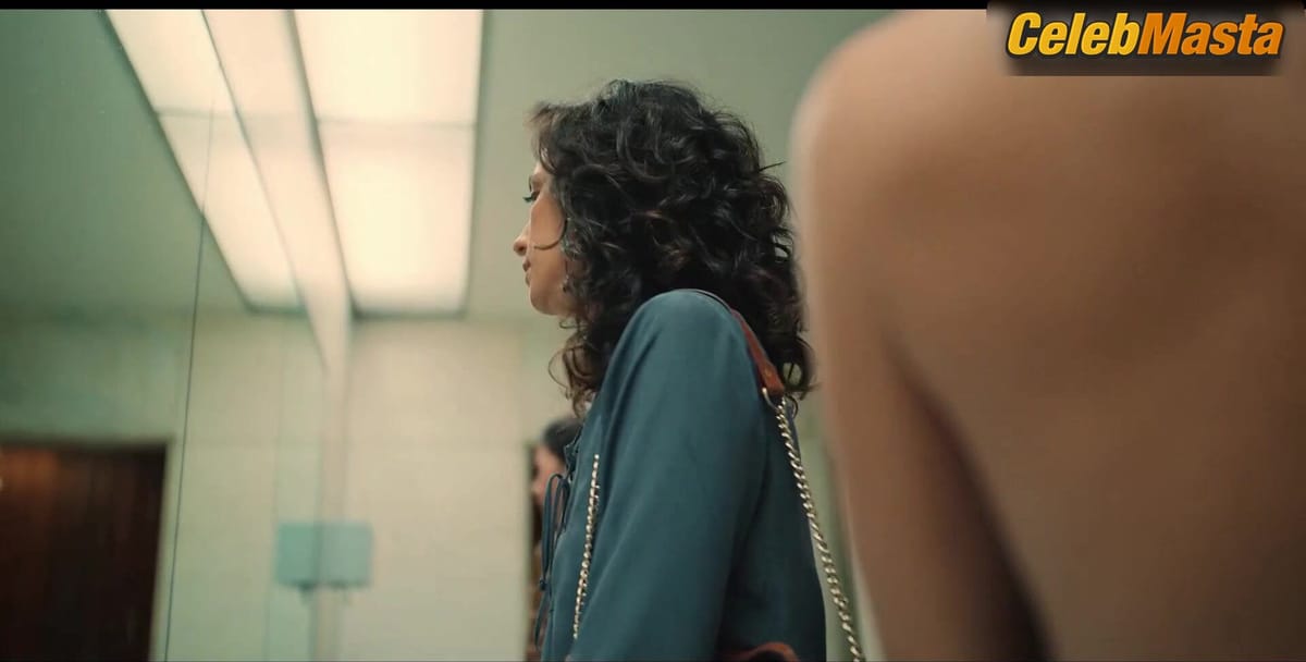 Renata Gaspar Bares Tits Scene in Angela Diniz Murdered And Convicted