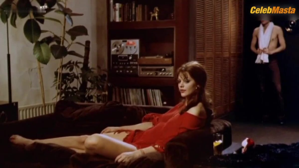Tina Aumont Ass, Tits Scene from Lifespan