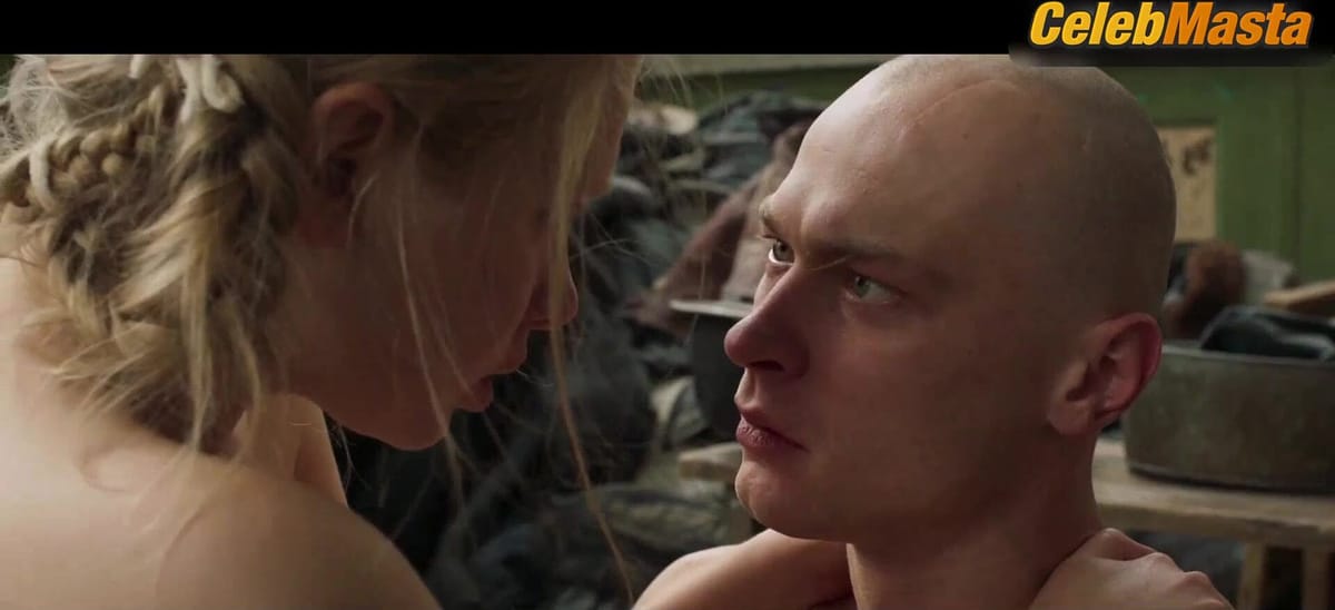 Anastasia Ukolova's Tits Scene from Captain Volkonogov Escaped