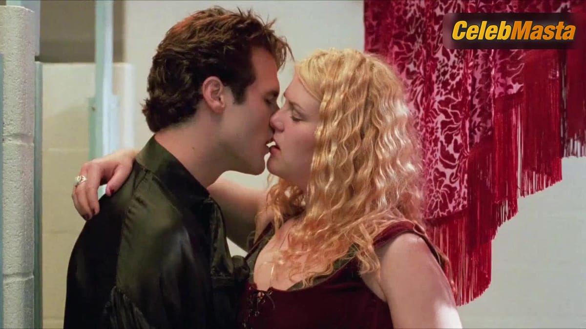 Sara Rue's Boobs Scene in Gypsy 83