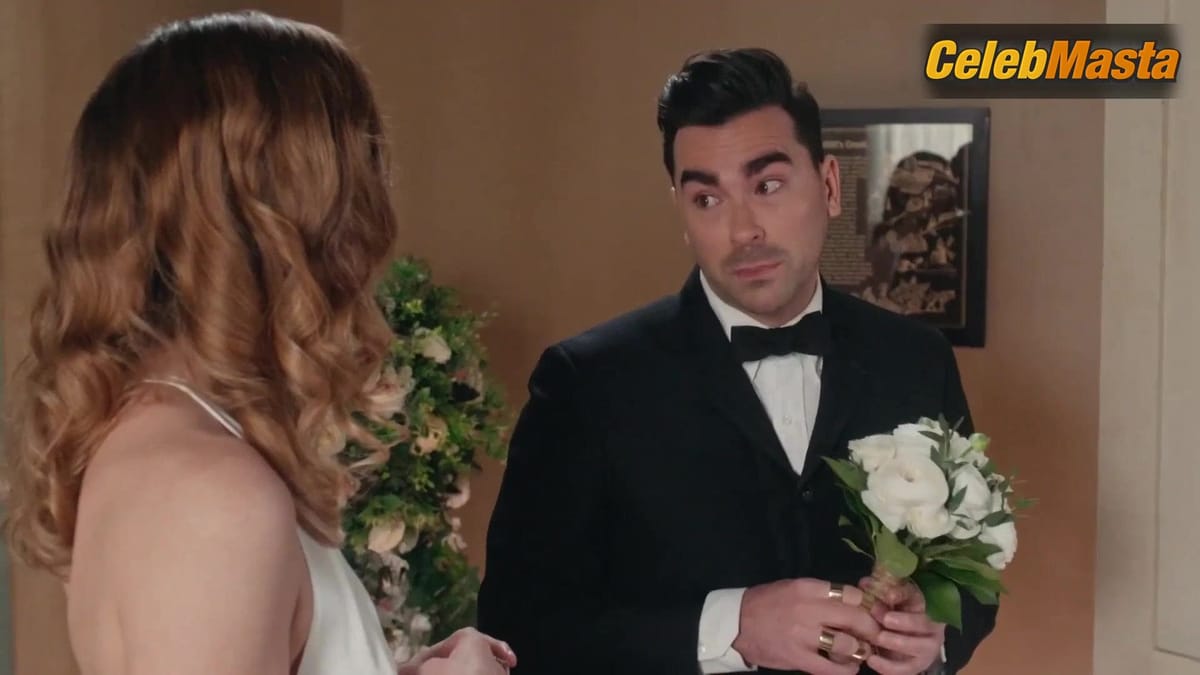 Annie Murphy's Sex Scene from Schitt's Creek