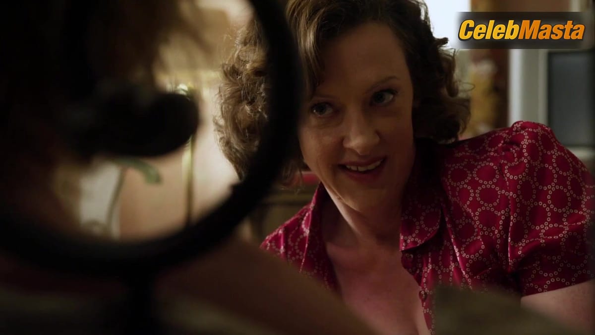 Joan Cusack in Shameless (2012)