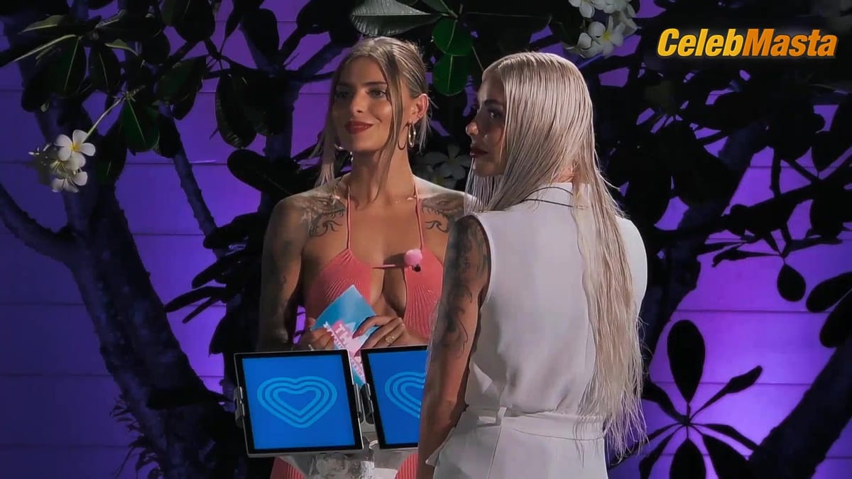 Sophia Thomalla Shows Boobs in Swimsuit Scene in Are You The One?