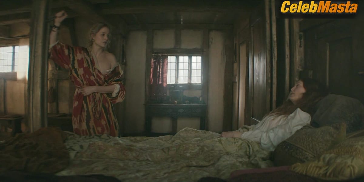 Niamh Algar's Sex Scene from Mary & George