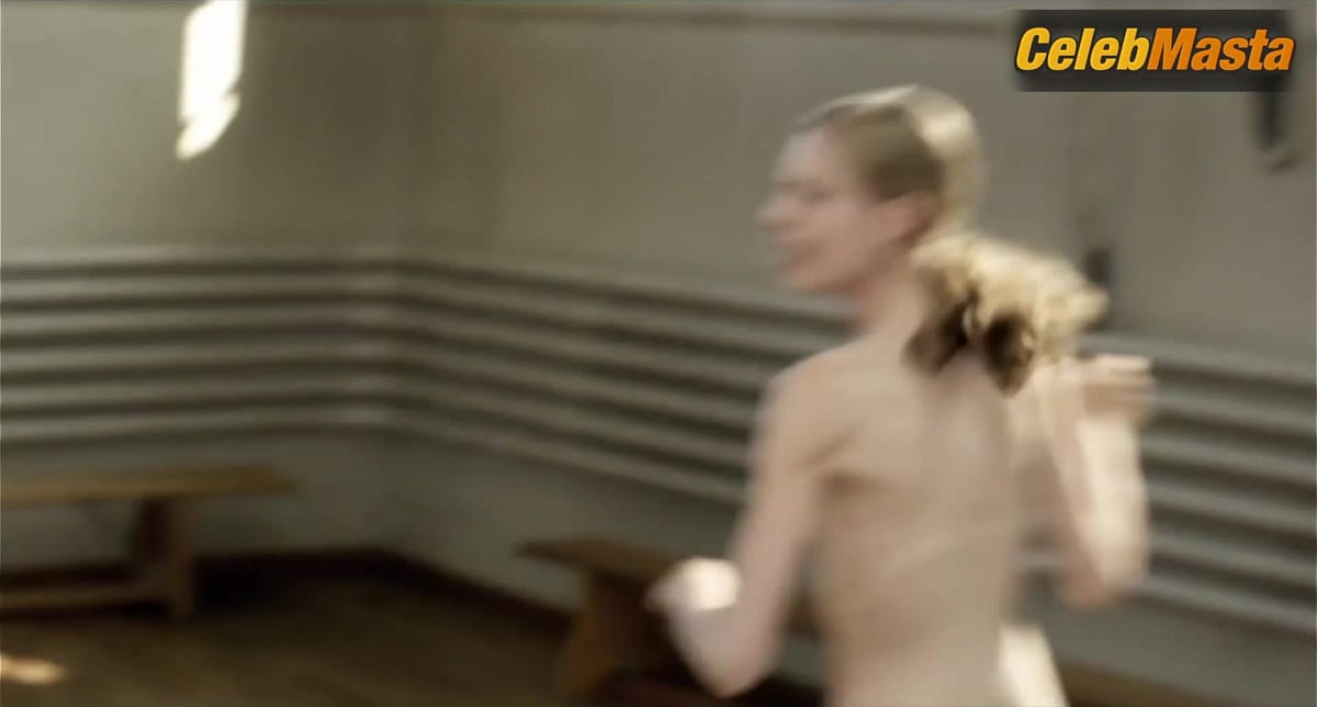 Paula Schramm, Julia Heydkamp, Bettina Schwerdtfeger and Alina Gratsch Bare Butt, Boobs Scene in The Wicked Uncle