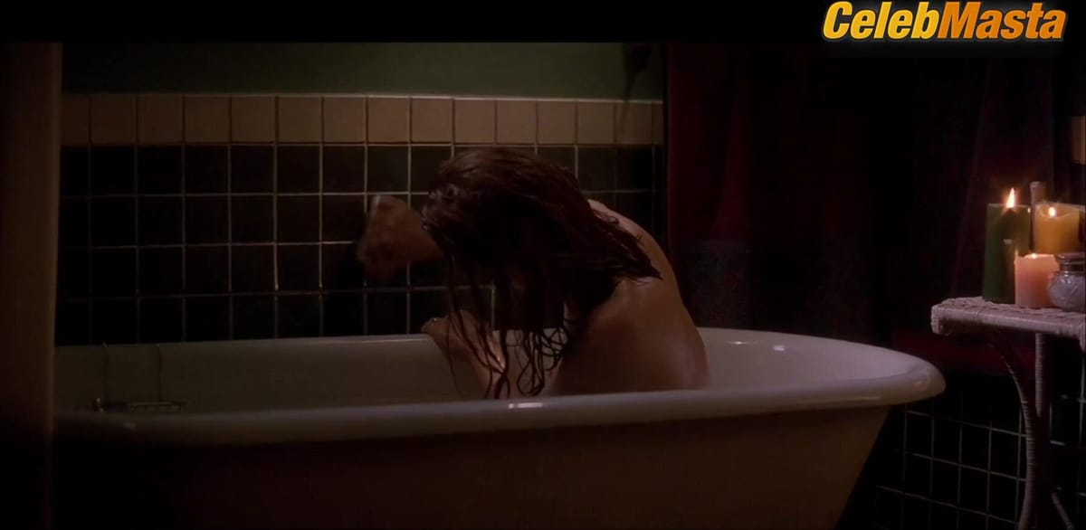 Elizabeth Perkins Tits Scene in Moonlight And Valentino
