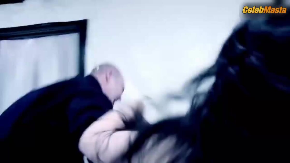Asami in Gun Woman