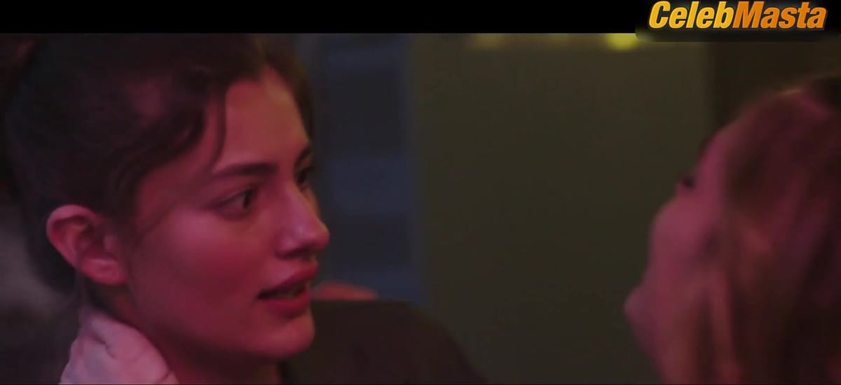 Diana Silvers and McKaley Miller's Lesbian Sex Scene in Ma