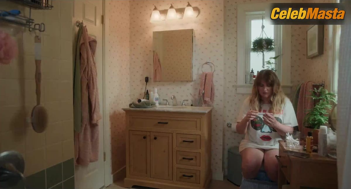 Jillian Bell in Kinda Pregnant (2025)
