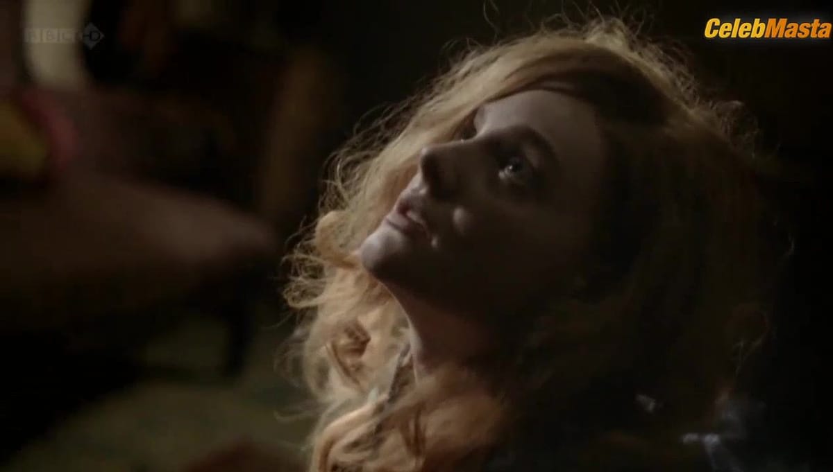 Romola Garai Real Sex, Booty Scene from The Crimson Petal And The White