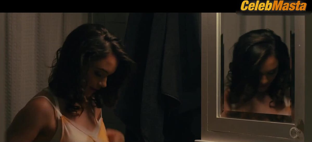 Charlotte Fountain-Jardim nude/sexy scene in Natty Knocks