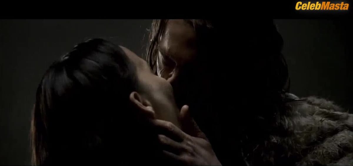 Moon Bloodgood's Tits Scene from Pathfinder