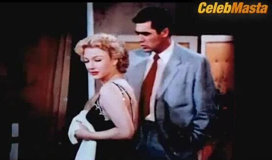 Anne Baxter Shows Off Sexy Scene in Carnival Story
