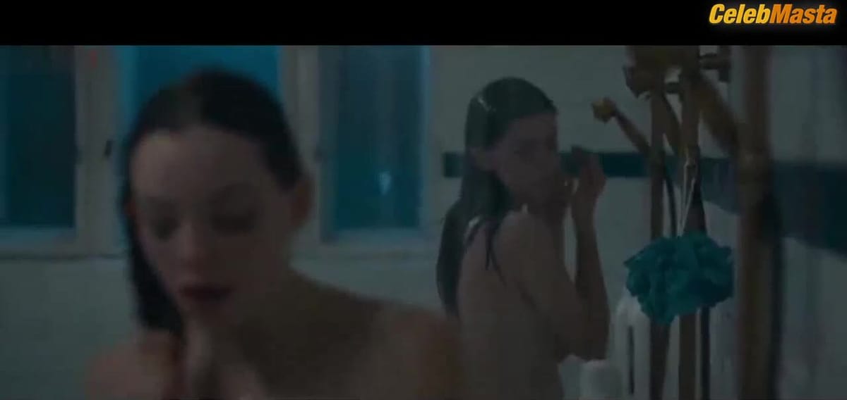 Diana Silvers' Sexy Scene in Birds Of Paradise