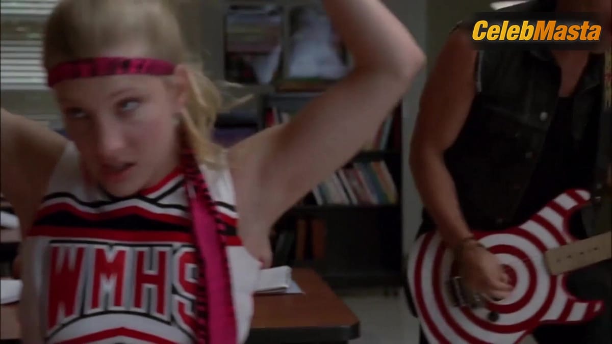 Idina Menzel in Glee (2009)
