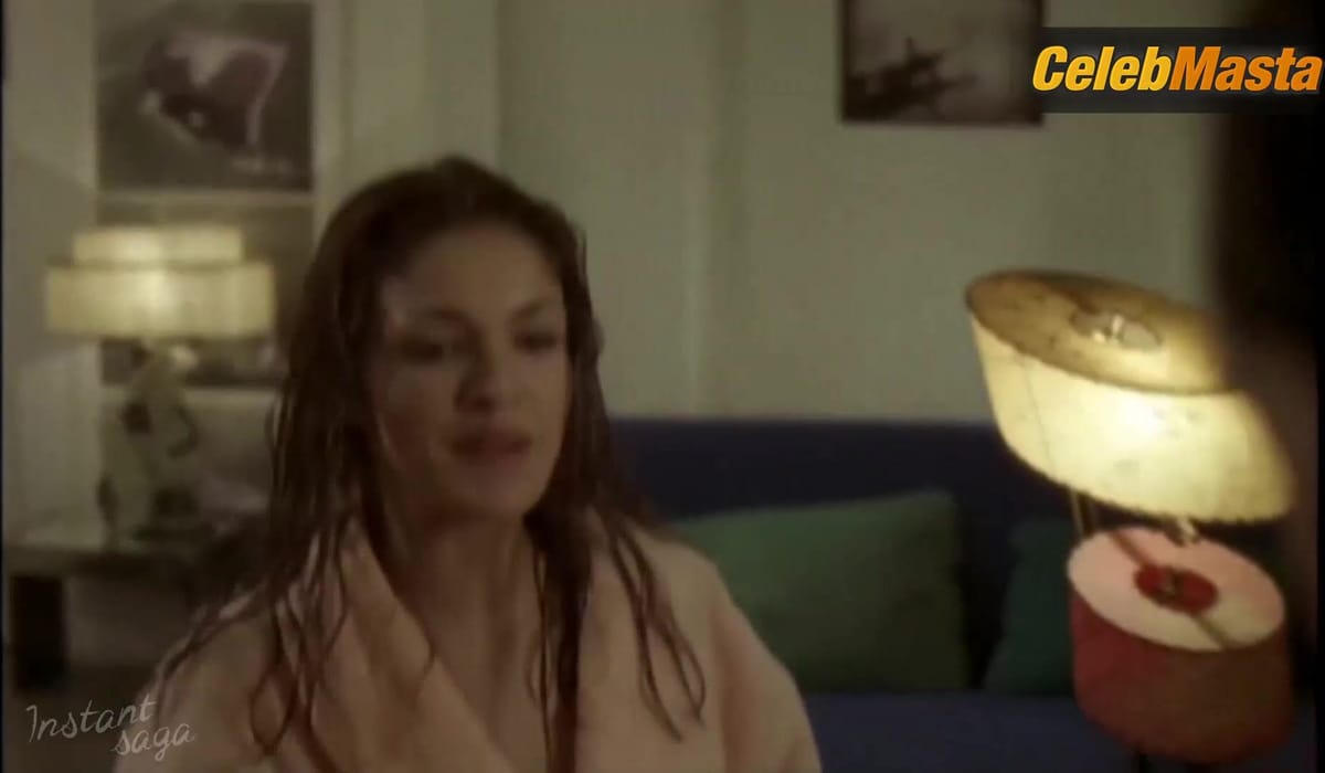 Nadia Fares Booty, Tits Scene from Flairs Ennemis