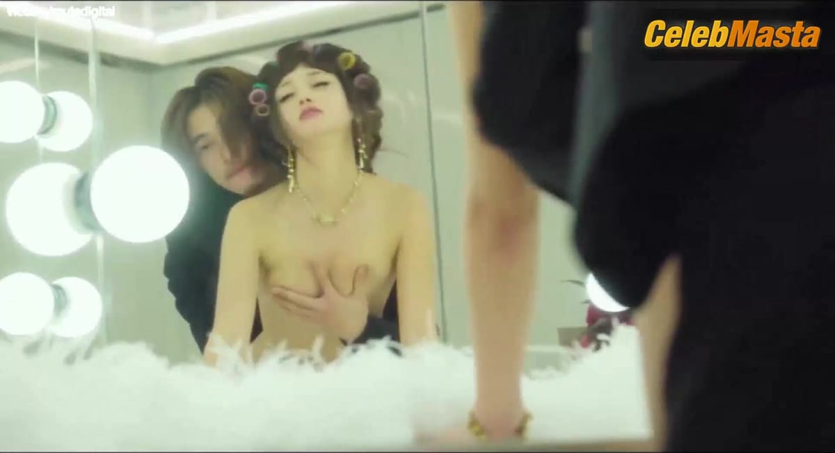 Erika Sawajiri Bares Tits in Scene from Helter Skelter