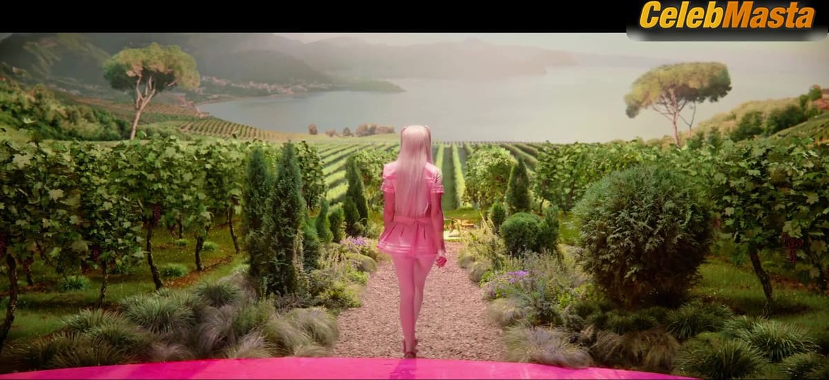 Mila Ershova's Sexy Scene from Dorogaya, Ya Bolshe Ne Perezvonyu