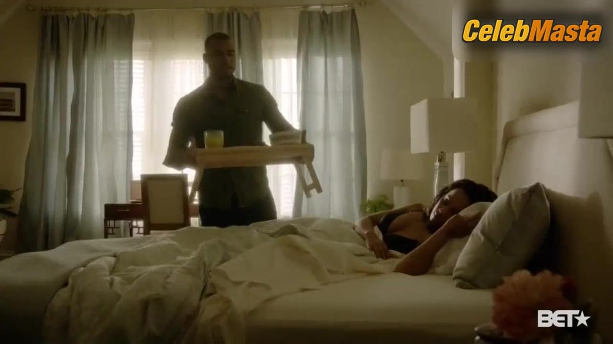 Anika Noni Rose's Underwear Scene in The Quad