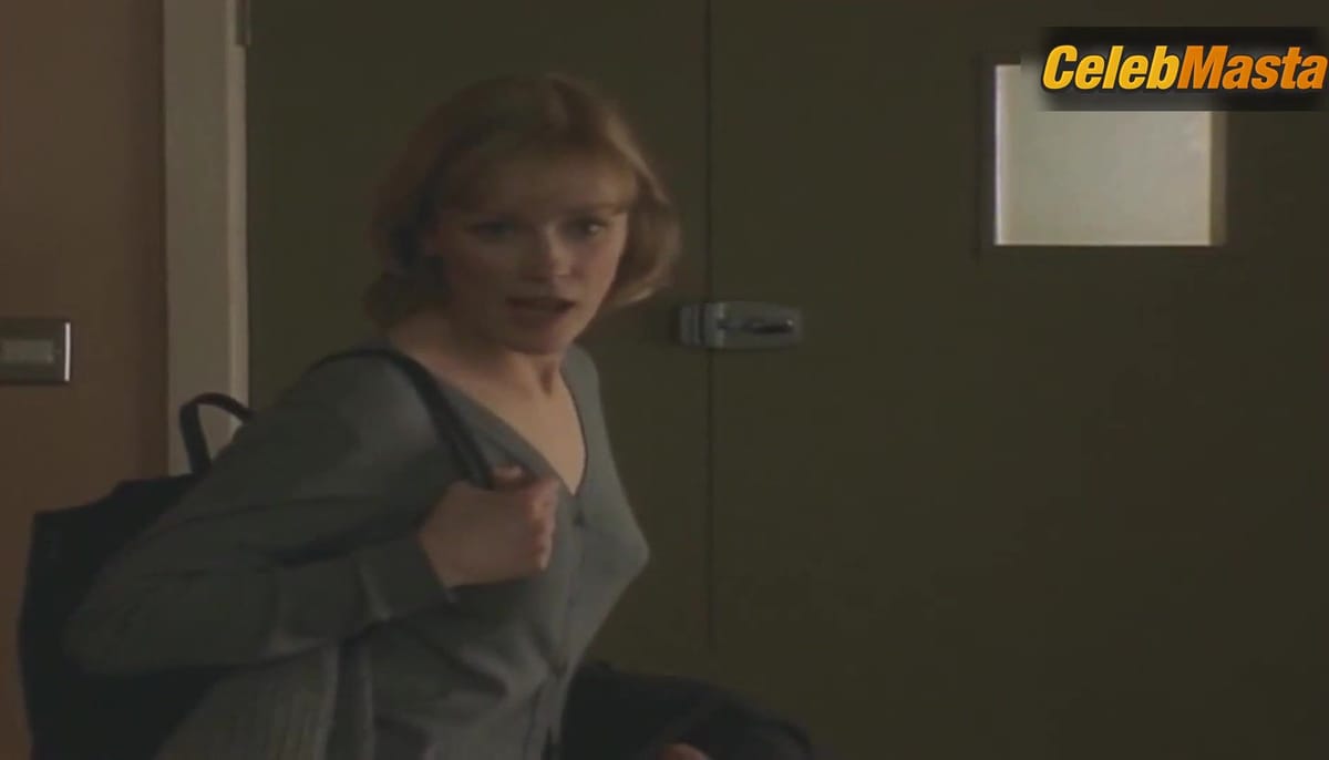 Claire Skinner's Sexy Scene from Second Sight