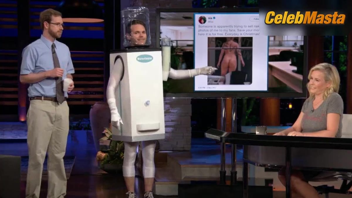 Chelsea Handler and Sia Show Tits, Ass Scene in Chelsea