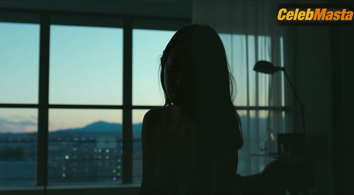 Reika Kirishima's Ass Scene in Drive My Car