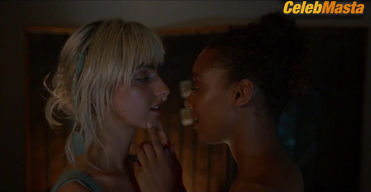 BeBe Bettencourt and Sophie Wilde's Lesbian Sex Scene in Eden