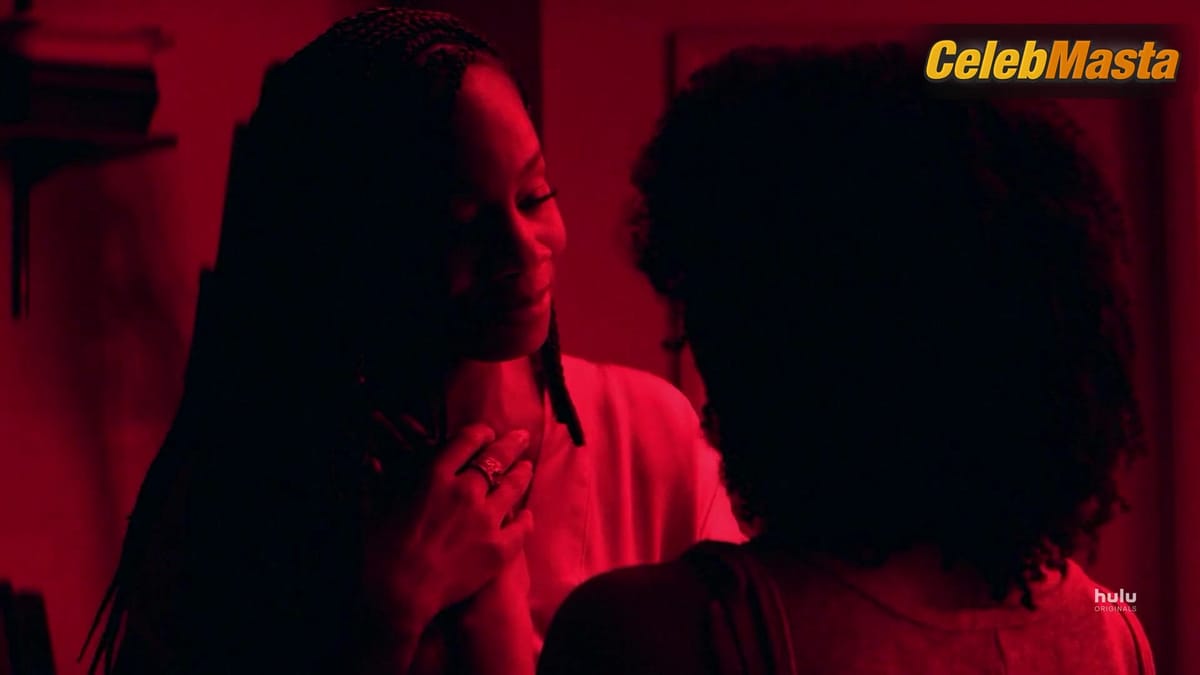Anika Noni Rose and Tiffany Boone's Lesbian Sex Scene in Little Fires Everywhere