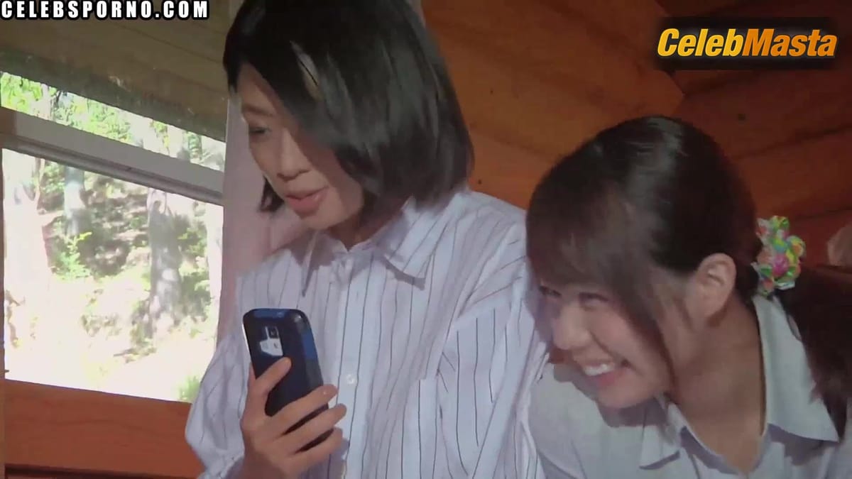 Sasa Handa and Mayu Minami Tits Scene from Homejack Reverse