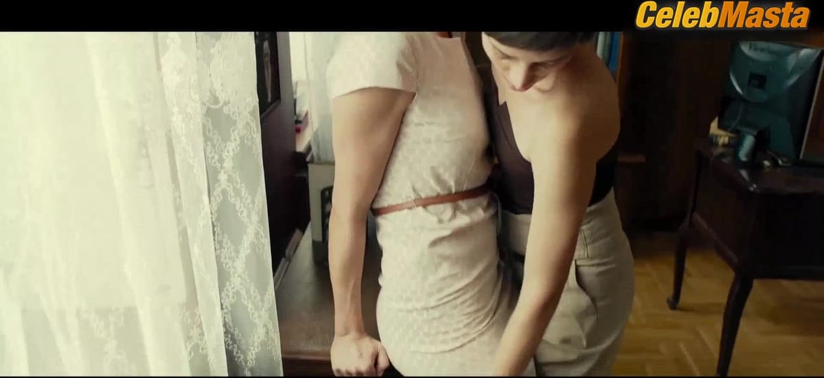 Teodora Duhovnikova and Linda Russeva Lesbian Sex Scene from Omnipresent