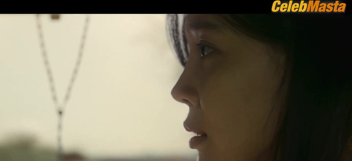 Im Se Mi Shows Off Sexy Scene in The Worst Of Evil