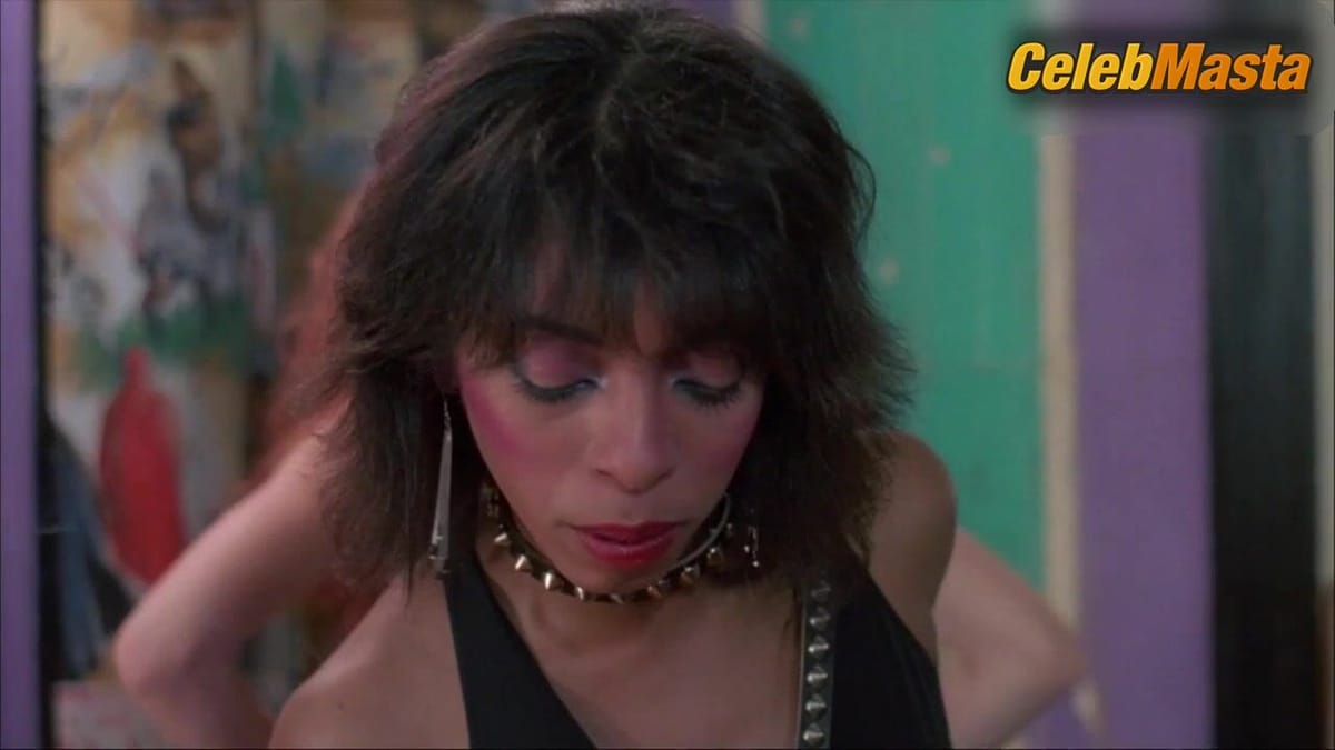 Melissa Leo and Khandi Alexander's Underwear Scene in Streetwalkin