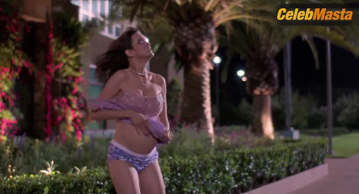 Julia Campbell's Underwear Scene in Romy And Michele's High School Reunion