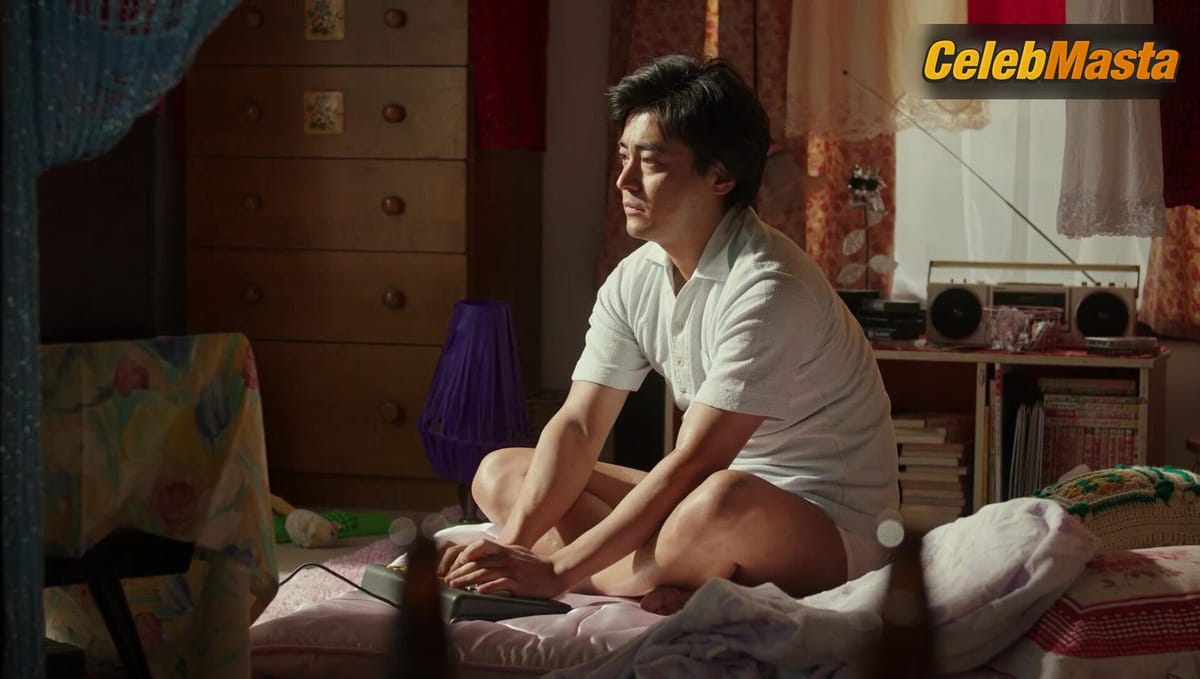 Hyunri's Ass and Underwear Scene in The Naked Director