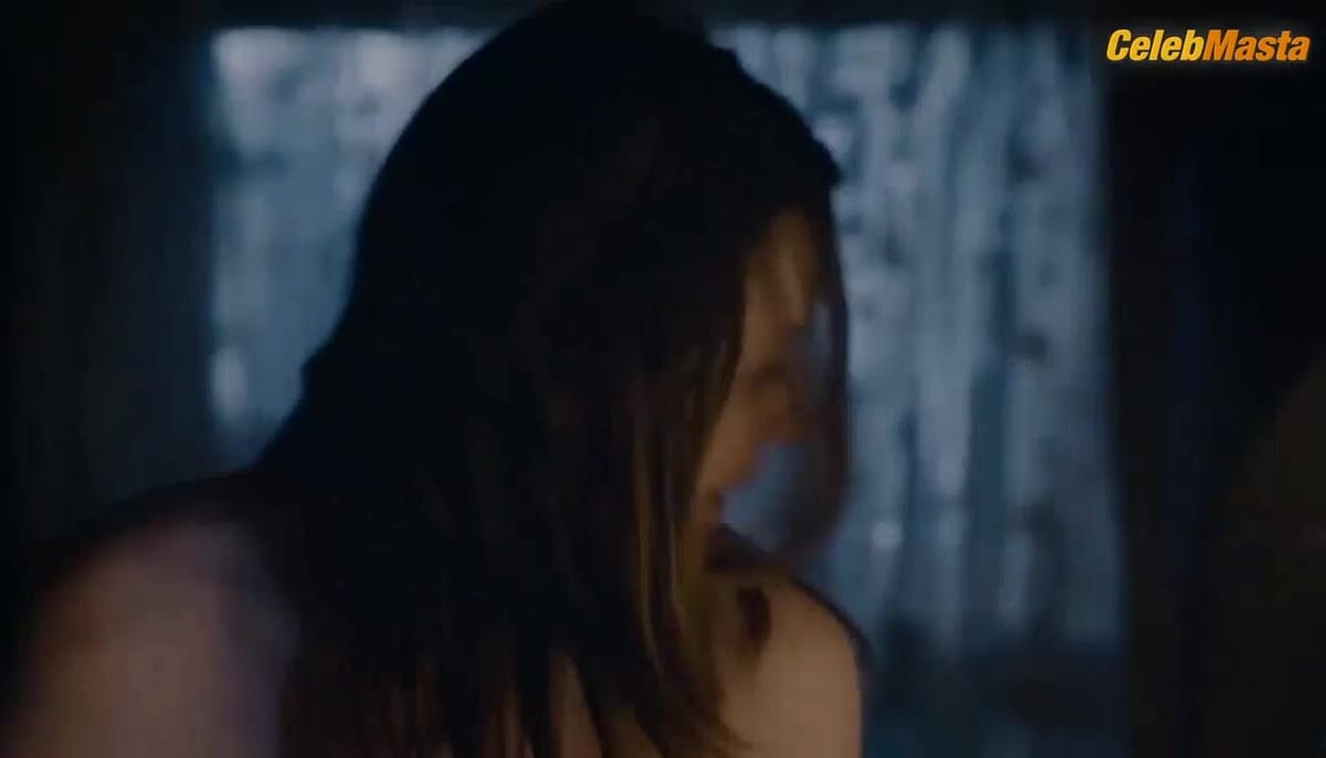 Sarah Ramos Booty Scene from The Long Road Home