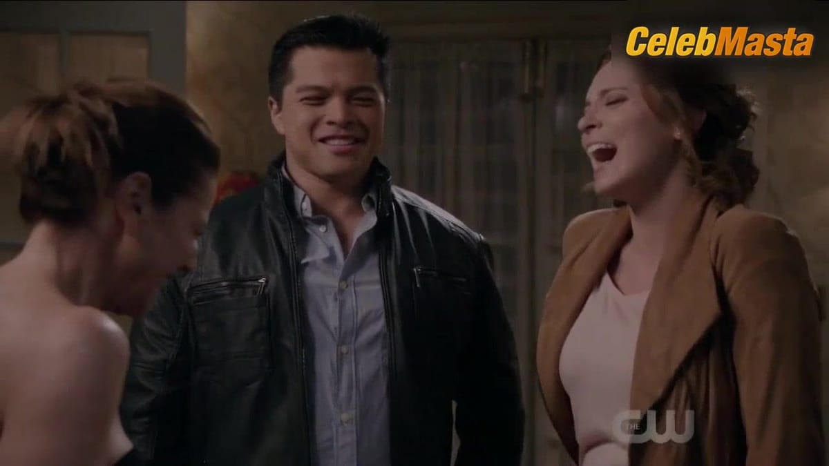 Tovah Feldshuh's Underwear Scene in Crazy Ex-girlfriend