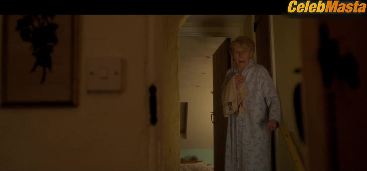 Catherine Shepherd and Julia Davis Tits, Lesbian Sex Scene from Sally4ever