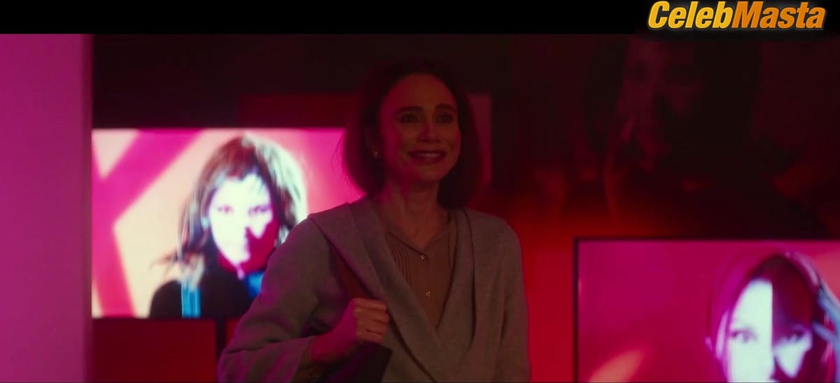 Stefanie Powers' Tits and Bush Scene in The Artist's Wife