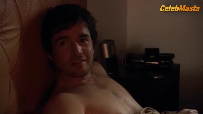 Kelly Rutherford's Sex Scene in Gossip Girl