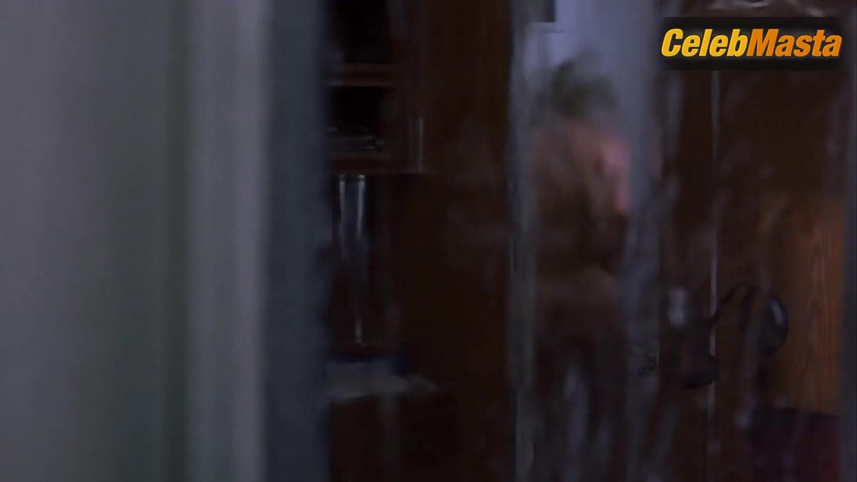 Stephanie Niznik's Booty Scene from Spiders Ii
