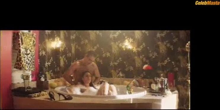 Rossy de Palma's Sex Scene in Tres Bodas De Mas