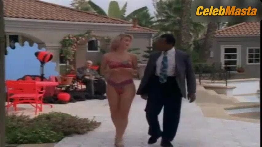 Deborah Rennard's Bikini Scene in Silk Stalkings