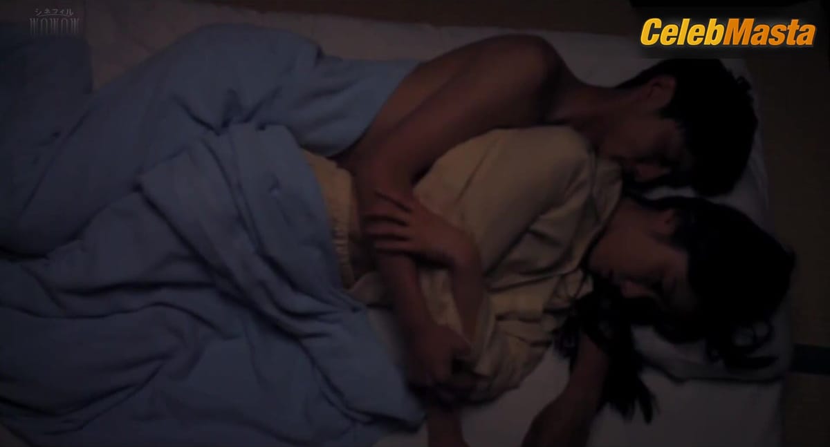 Eriko Hatsune Boobs Scene in Moon And Thunder