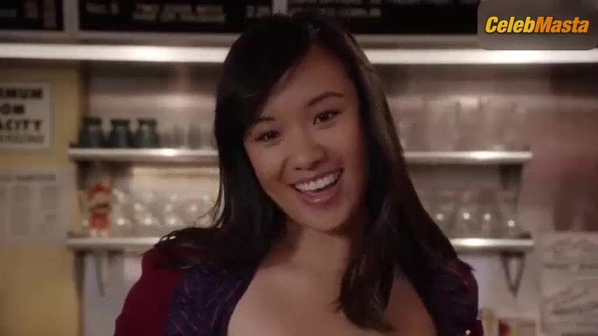 Ellen Wong's Sex Scene in The Carrie Diaries