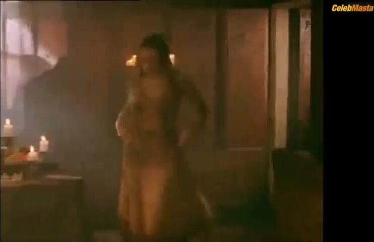 Anna Falchi Tits Scene from La Principessa E Il Povero